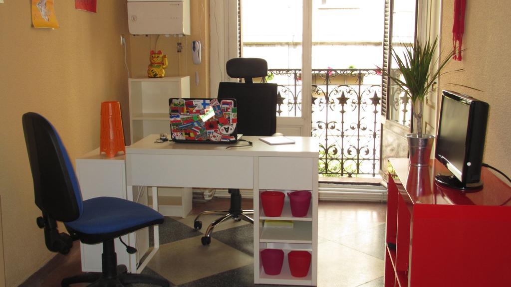 San Juan Hostel Madrid Buitenkant foto
